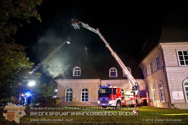 20181012 Realistische Brandeinsatzbung in Oberwaltersdorf  Foto:  Stefan Schneider