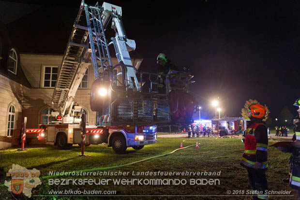 20181012 Realistische Brandeinsatzbung in Oberwaltersdorf  Foto:  Stefan Schneider