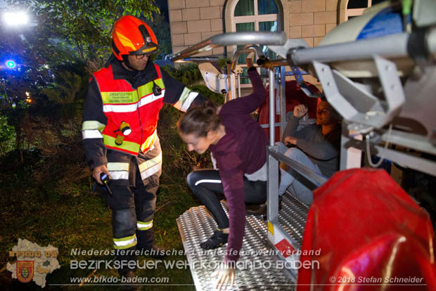 20181012 Realistische Brandeinsatzbung in Oberwaltersdorf  Foto:  Stefan Schneider