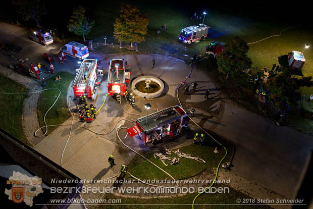 20181012 Realistische Brandeinsatzbung in Oberwaltersdorf  Foto:  Stefan Schneider