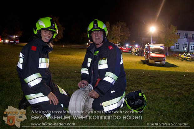 20181012 Realistische Brandeinsatzbung in Oberwaltersdorf  Foto:  Stefan Schneider