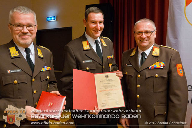 Bezirksfeuerwehrtag 2018 in Berndorf  Foto: Stefan Schneider BFK Baden