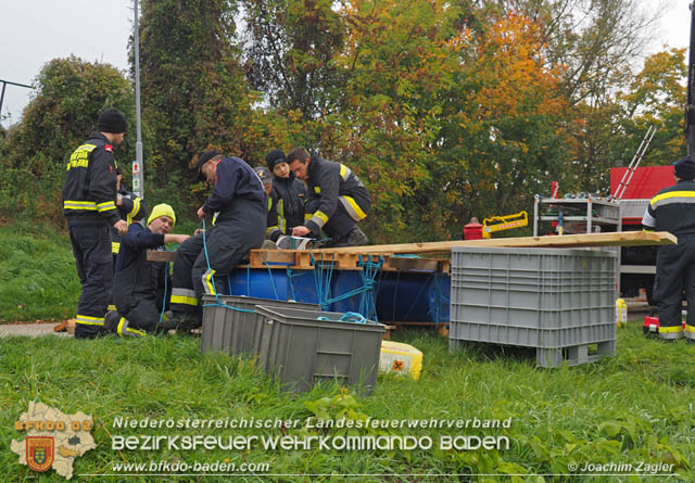 20191019 KHD &Uuml;bung in Hainburg 6. Zug (Wasserdienst)  Foto. Joachim Zagler