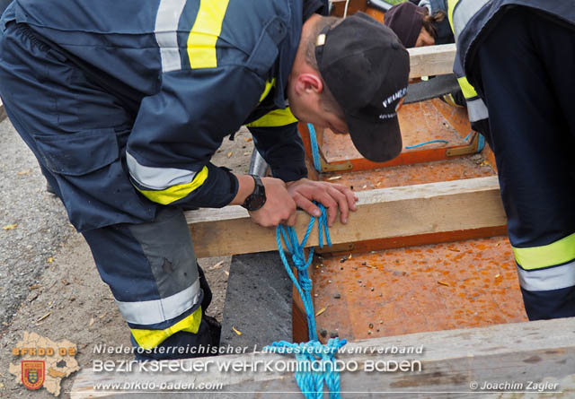 20191019 KHD &Uuml;bung in Hainburg 6. Zug (Wasserdienst)  Foto. Joachim Zagler