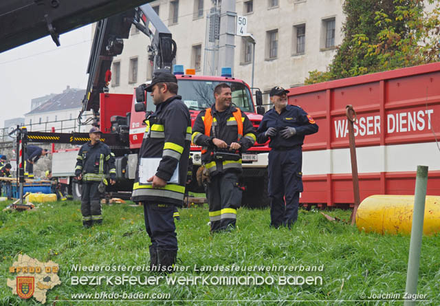 20191019 KHD &Uuml;bung in Hainburg 6. Zug (Wasserdienst)  Foto. Joachim Zagler
