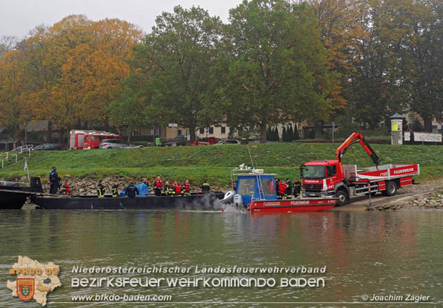 20191019 KHD &Uuml;bung in Hainburg 6. Zug (Wasserdienst)  Foto. Joachim Zagler