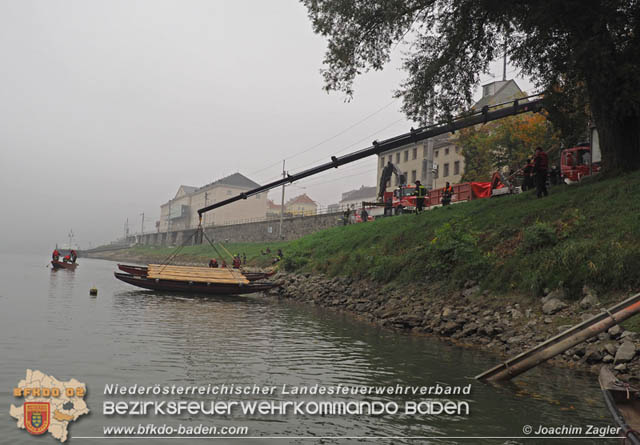 20191019 KHD &Uuml;bung in Hainburg 6. Zug (Wasserdienst)  Foto. Joachim Zagler