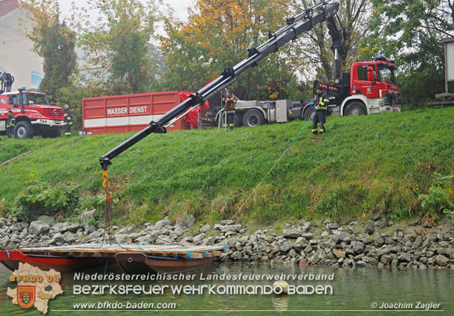 20191019 KHD &Uuml;bung in Hainburg 6. Zug (Wasserdienst)  Foto. Joachim Zagler
