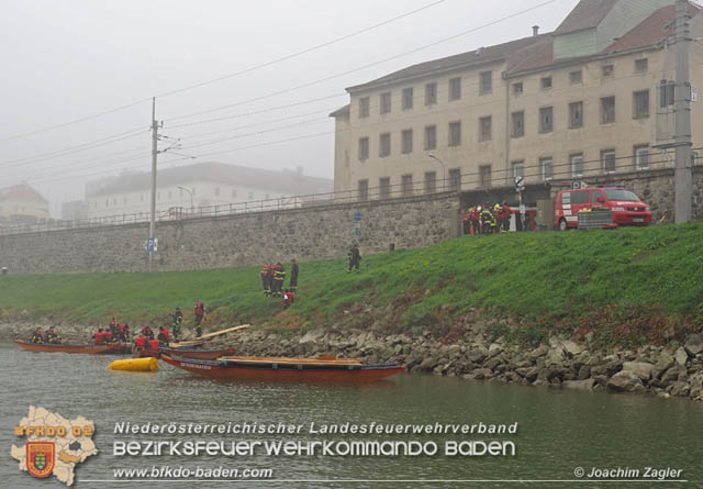 20191019 KHD &Uuml;bung in Hainburg 6. Zug (Wasserdienst)  Foto. Joachim Zagler