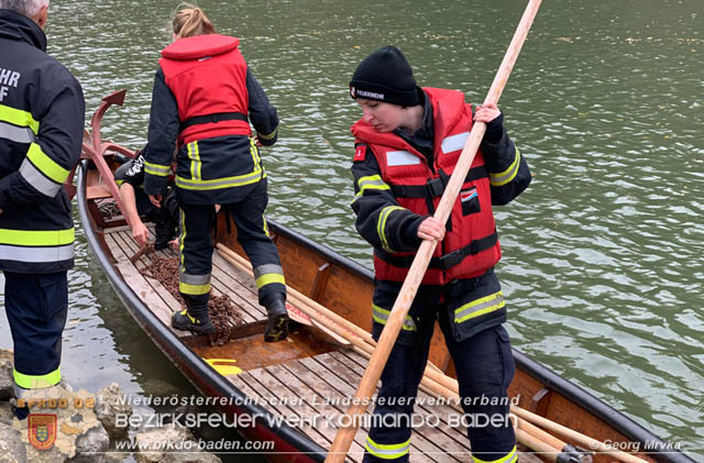 20191019 KHD &Uuml;bung in Hainburg 6. KHD ZUG (Wasserdienst) Foto. Georg Mrvka