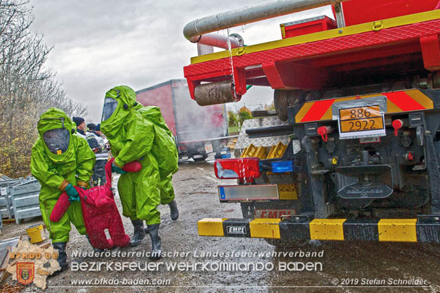 Schadstoffübung Auxilium 2019 Foto: Stefan Schneider Schadstoffübung Auxilium 2019 Foto: Stefan Schneider