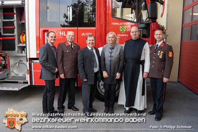 20191124 Feierliche Segnung des neuen Hilfeleistungsfahrzeug (HLF2) der FF Siegenfeld  Foto:  Philipp Schmutz