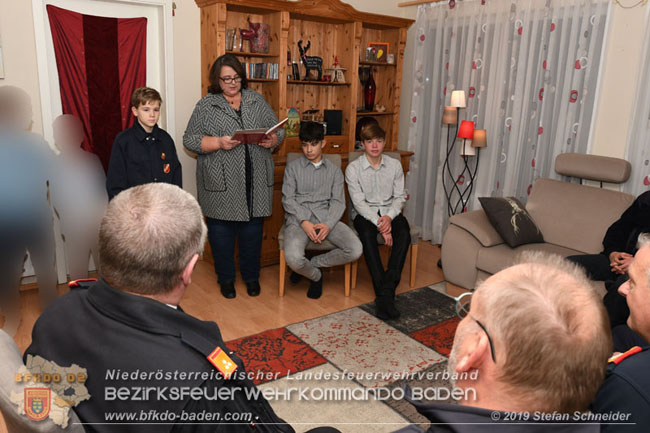 20191210 Der ganz spezielle Feuerwehr-Hilfseinsatz im SOS Kinderdorf Haus St. Florian Hinterbrhl