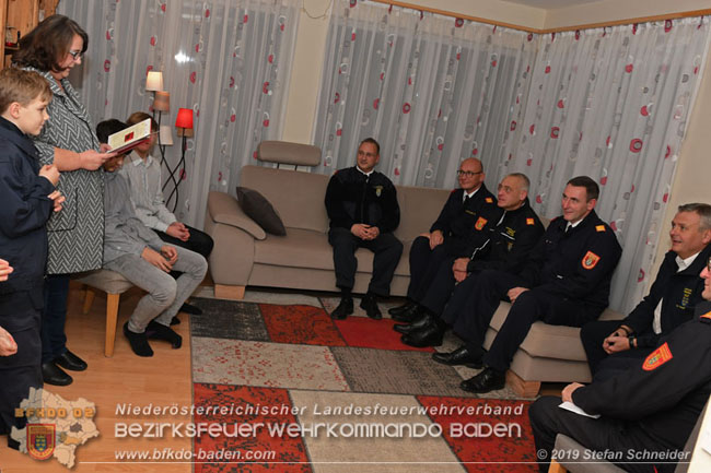 20191210 Der ganz spezielle Feuerwehr-Hilfseinsatz im SOS Kinderdorf Haus St. Florian Hinterbrhl