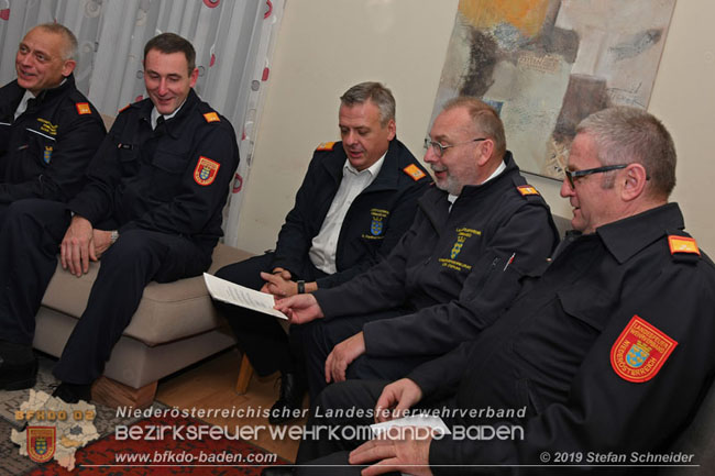 20191210 Der ganz spezielle Feuerwehr-Hilfseinsatz im SOS Kinderdorf Haus St. Florian Hinterbrhl
