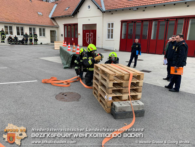 20200229 4 Feuerwehren absolvierten Ausbildungsprüfung Atemschutz in Baden  Fotos: Natalie Grassl & Georg Mrvka