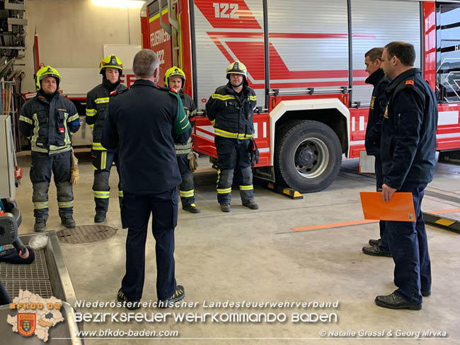 20200229 4 Feuerwehren absolvierten Ausbildungsprüfung Atemschutz in Baden  Fotos: Natalie Grassl & Georg Mrvka