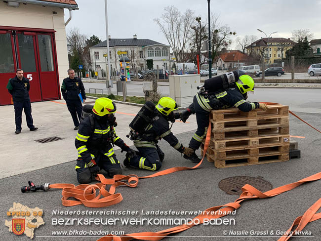 20200229 4 Feuerwehren absolvierten Ausbildungsprüfung Atemschutz in Baden  Fotos: Natalie Grassl & Georg Mrvka