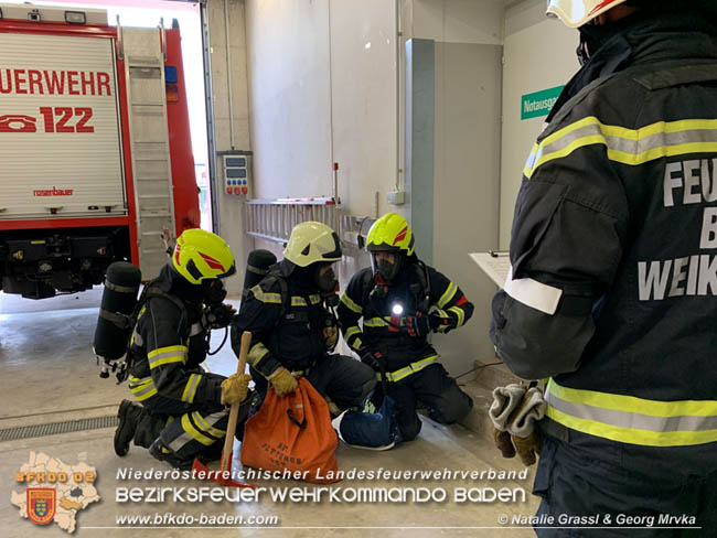 20200229 4 Feuerwehren absolvierten Ausbildungsprüfung Atemschutz in Baden  Fotos: Natalie Grassl & Georg Mrvka