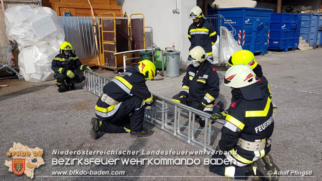 20201011 Modul Grundlagen Fhren des Bezirksfeuerwehrkommandos in Pfaffsttten  Foto:  Adolf Pfingstl