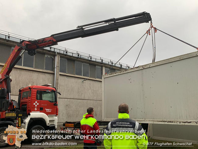 20201231 Ankunft der ersten Hilfslieferung aus Niedersterreich im Erdbebengebiet   Foto:  BTF Flughafen Schwechat