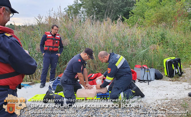 20210918 Bezirks-Wasserdienst bung in Leobersdorf