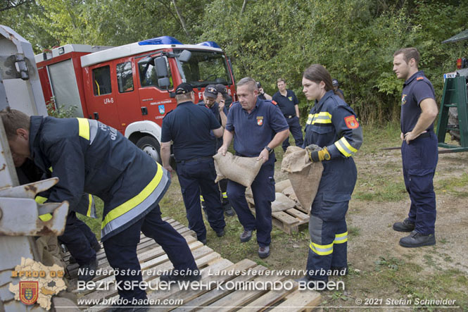 20210918 Bezirks-Wasserdienst bung in Leobersdorf 20210918 Bezirks-Wasserdienst bung in Leobersdorf