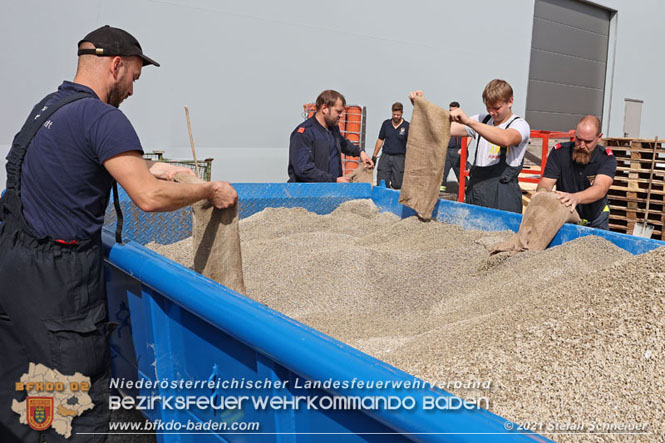 20210918 Bezirks-Wasserdienst bung in Leobersdorf 20210918 Bezirks-Wasserdienst bung in Leobersdorf