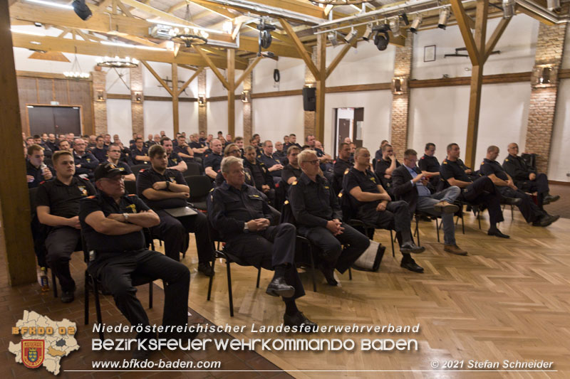 20211015 Vortrag des Zivilschutzverbandes in der Feuerwehrscheune Unterwaltersdorf über das Thema Blackout  FOTO: © Stefan Schneider