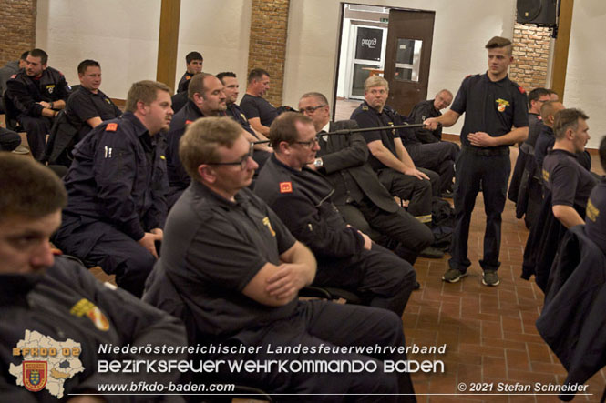 20211015 Vortrag des Zivilschutzverbandes in der Feuerwehrscheune Unterwaltersdorf über das Thema Blackout  FOTO: © Stefan Schneider