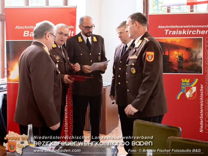 Bezirksfeuerwehrtag 2022 in Neuhaus a.d.Triesting    Foto: Brigitte Fischer