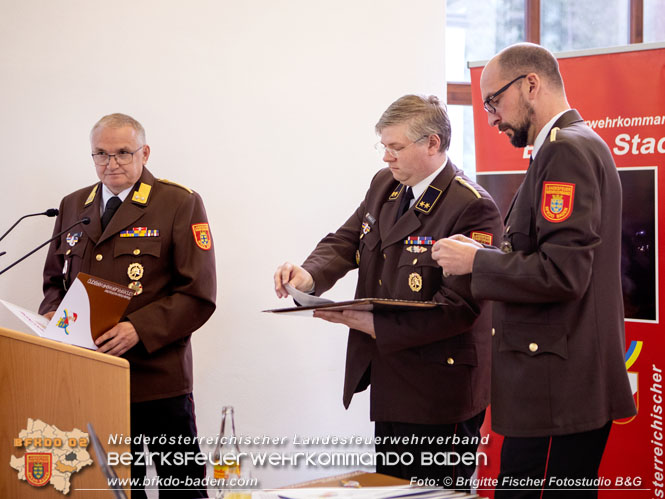 Bezirksfeuerwehrtag 2022 in Neuhaus a.d.Triesting    Foto: Brigitte Fischer