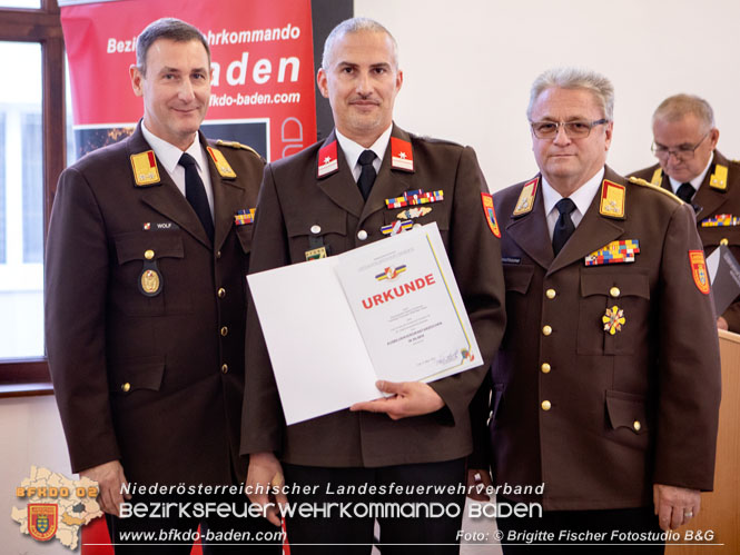 Bezirksfeuerwehrtag 2022 in Neuhaus a.d.Triesting Foto: Brigitte Fischer Bezirksfeuerwehrtag 2022 in Neuhaus a.d.Triesting Foto: Brigitte Fischer