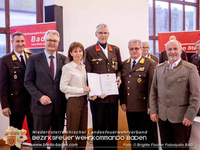 Bezirksfeuerwehrtag 2022 in Neuhaus a.d.Triesting    Foto: Brigitte Fischer