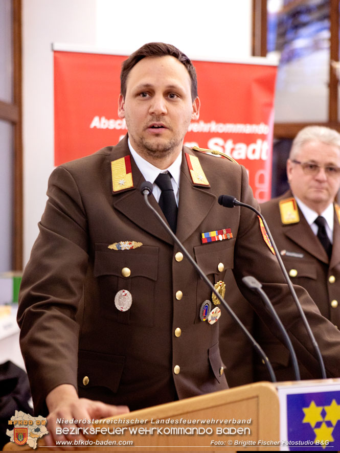 Bezirksfeuerwehrtag 2022 in Neuhaus a.d.Triesting    Foto: Brigitte Fischer