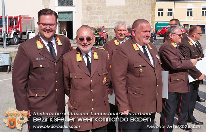 Florianiempfang und Landesfeuerwehrtag in St. Pölten Foto: Dieter Jost BFKDO BADEN Florianiempfang und Landesfeuerwehrtag in St. Pölten Foto: Dieter Jost BFKDO BADEN