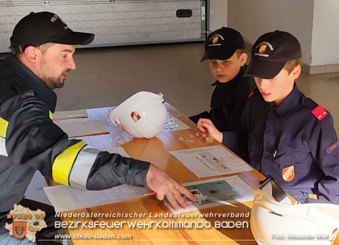 20220924 Fertigkeitsabzeichen Feuerwehrjugend Sicher zu Wasser und zu Land"  Foto: BR Alexander Wolf