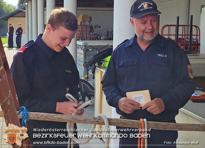 20220924 Fertigkeitsabzeichen Feuerwehrjugend Sicher zu Wasser und zu Land"  Foto: BR Alexander Wolf