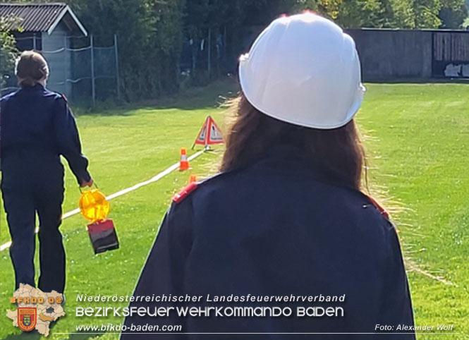 20220924 Fertigkeitsabzeichen Feuerwehrjugend „Sicher zu Wasser und zu Land" Foto: BR Alexander Wolf 20220924 Fertigkeitsabzeichen Feuerwehrjugend „Sicher zu Wasser und zu Land" Foto: BR Alexander Wolf