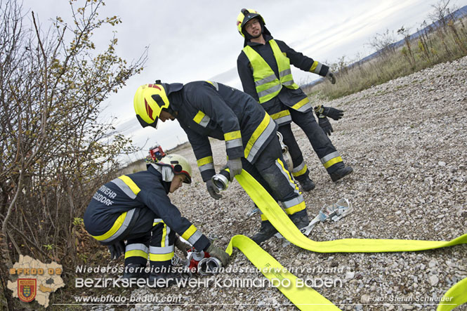 20221105 KHD-bung des 1. und 3.Zuges der 2.KHD Bereitschaft in Blumau-Neurihof