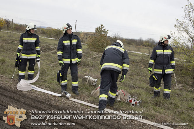 20221105 KHD-bung des 1. und 3.Zuges der 2.KHD Bereitschaft in Blumau-Neurihof