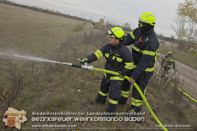 20221105 KHD-bung des 1. und 3.Zuges der 2.KHD Bereitschaft in Blumau-Neurihof