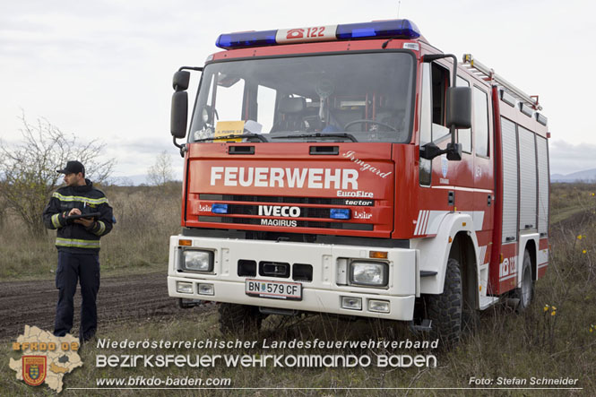 20221105 KHD-Übung des 1. und 3.Zuges der 2.KHD Bereitschaft in Blumau-Neurißhof 20221105 KHD-Übung des 1. und 3.Zuges der 2.KHD Bereitschaft in Blumau-Neurißhof
