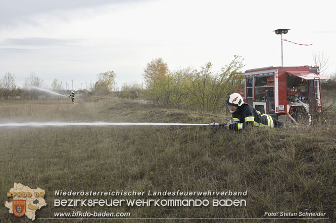 20221105 KHD-Übung des 1. und 3.Zuges der 2.KHD Bereitschaft in Blumau-Neurißhof 20221105 KHD-Übung des 1. und 3.Zuges der 2.KHD Bereitschaft in Blumau-Neurißhof