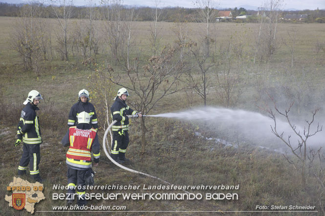 20221105 KHD-bung des 1. und 3.Zuges der 2.KHD Bereitschaft in Blumau-Neurihof