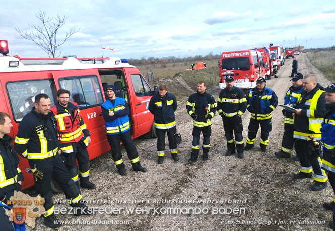 20221105 KHD-bung des 1. und 3.Zuges der 2.KHD Bereitschaft in Blumau-Neurihof