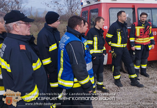 20221105 KHD-bung des 1. und 3.Zuges der 2.KHD Bereitschaft in Blumau-Neurihof