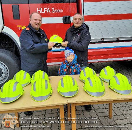 2022 Weihnachtsgeschenke fr die FF Tribuswinkel  Foto: FF Tribuswinkel