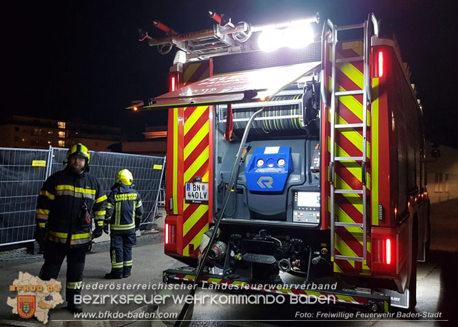20221231-01012023 Brandsicherheitswache im Zuge des großen Feuerwerk um Mitternacht im Badener Kurpark  Foto: Freiwillige Feuerwehr Baden-Stadt