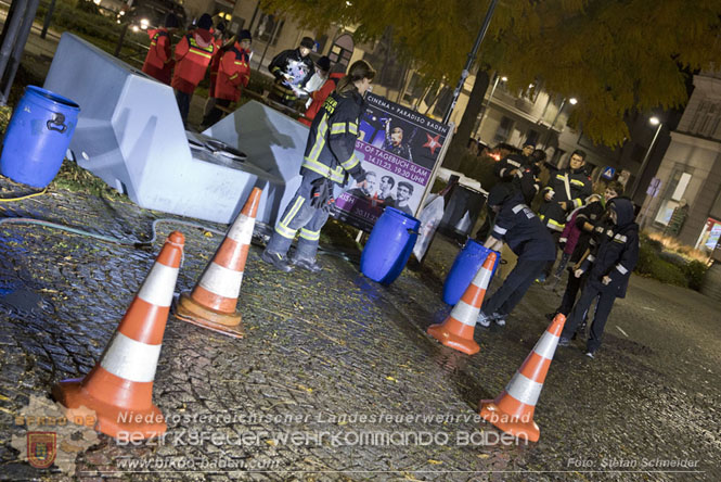 20231104_Nachtwanderung der Feuerwehrjugend des Bezirkes Baden, diesmal in Baden